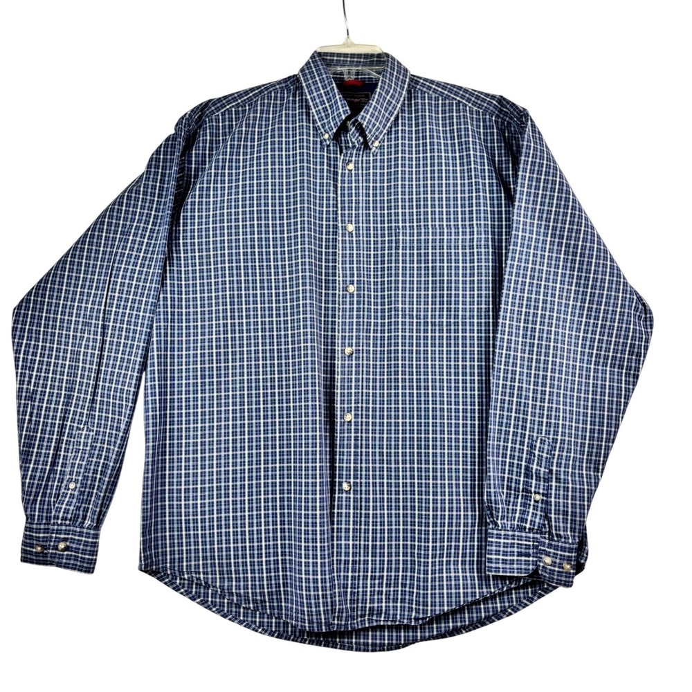 Wrangler Shirt Mens L Navy Blue Plaid Long Sleeve  Button Down Cool River Cotton